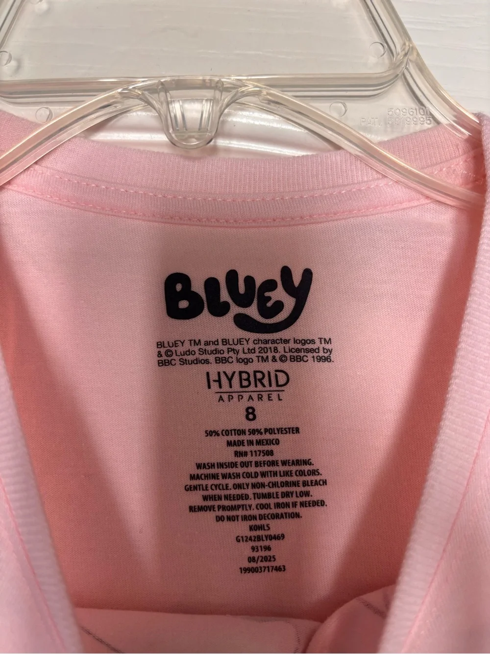 NWT Bluey Christmas T-Shirt Girls size 8 Kids